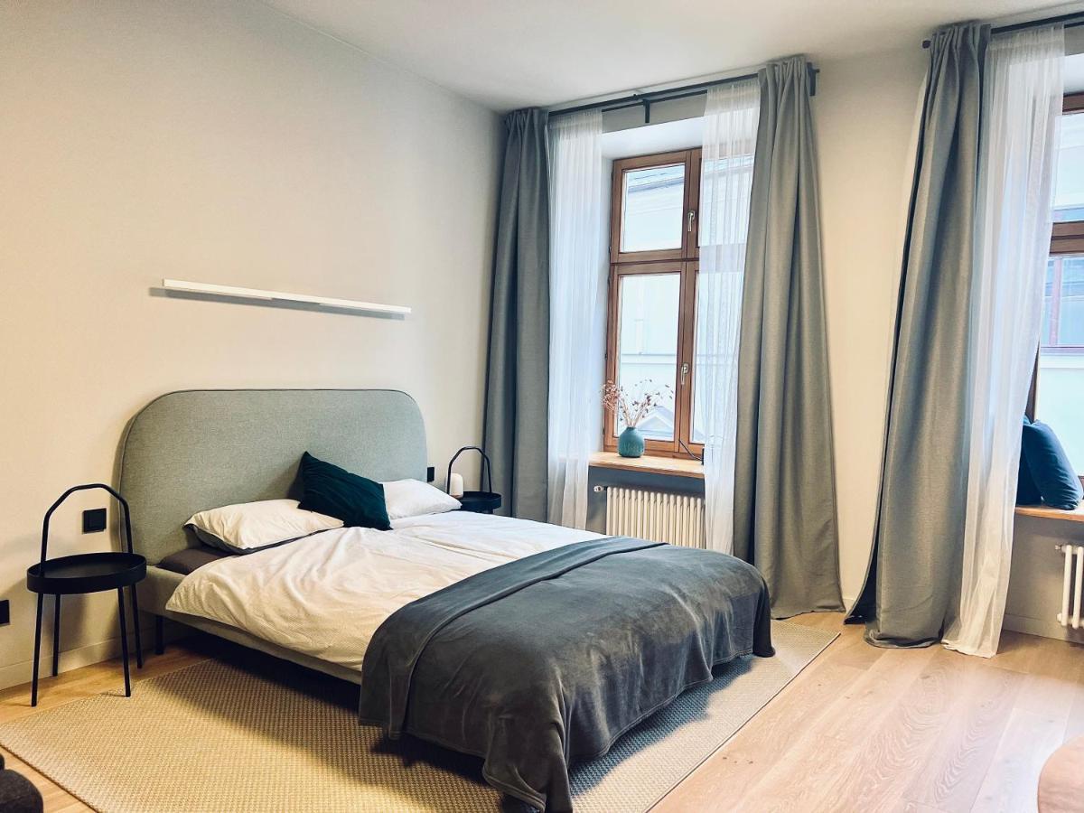 Stylish New Apartment In Riga Old Town - City Centre, Self Check-In, Walkable To Major Attractions Exteriör bild